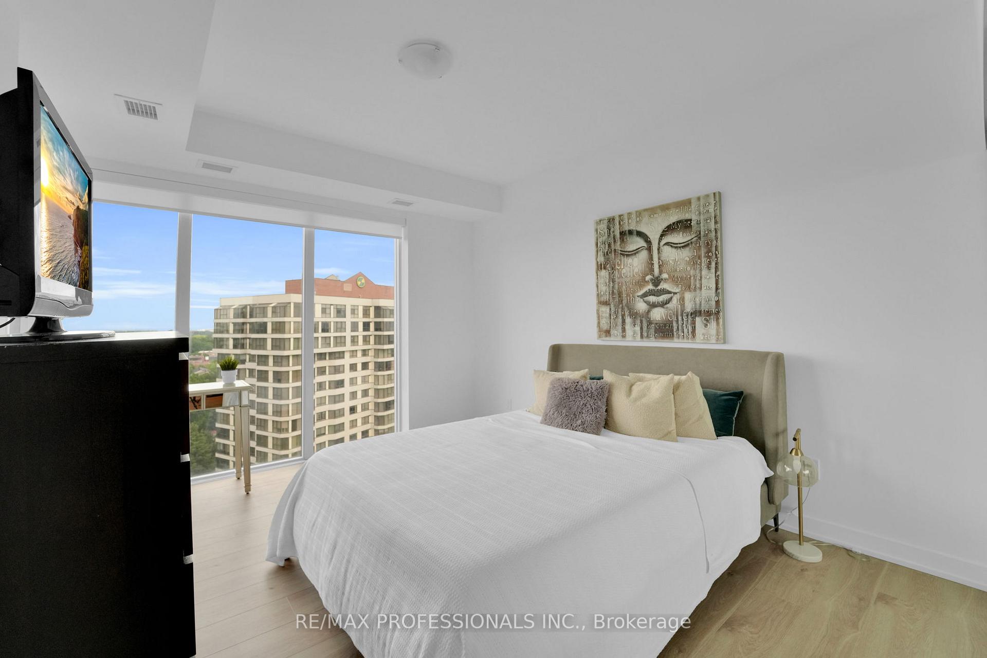 Photo 31 of Unit 1402, 1035 Southdown Road, Mississauga, Clarkson — HOMEH