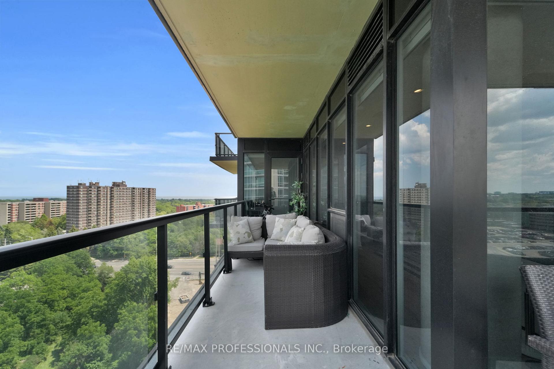 Photo 39 of Unit 1402, 1035 Southdown Road, Mississauga, Clarkson — HOMEH