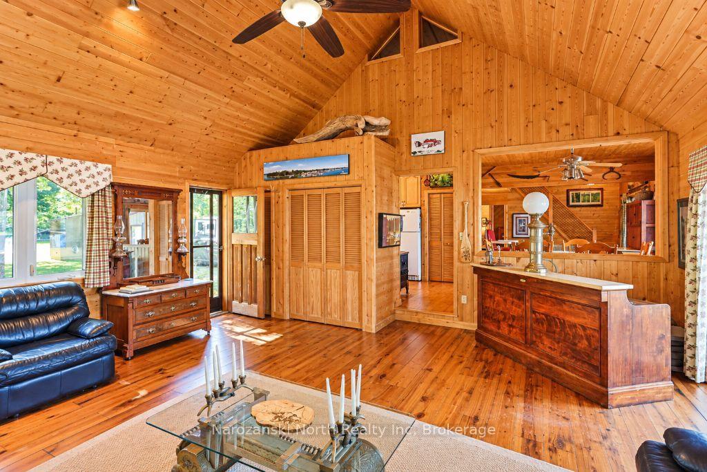 Photo 6 of 344 Perry Ave, Killarney — HOMEH