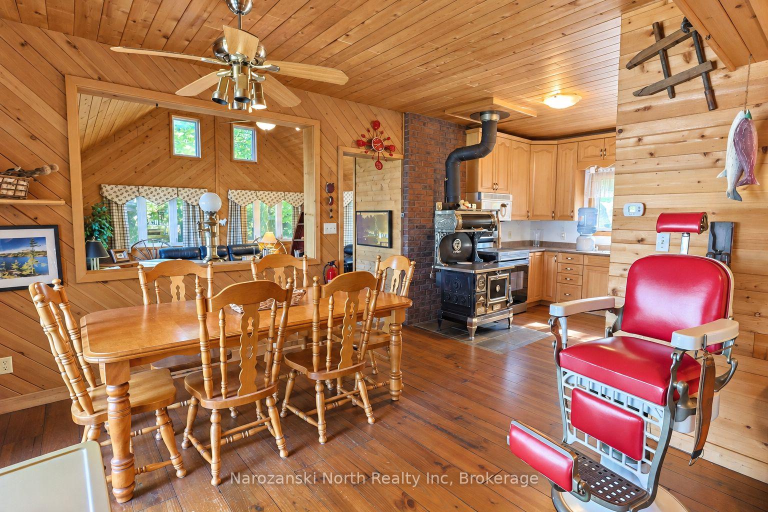 Photo 8 of 344 Perry Ave, Killarney — HOMEH