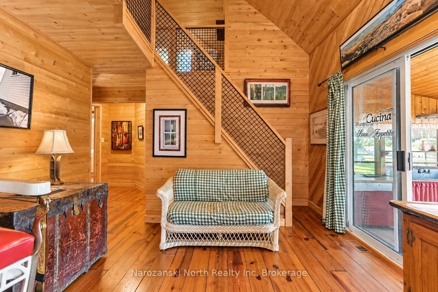 Photo 10 of 344 Perry Ave, Killarney — HOMEH