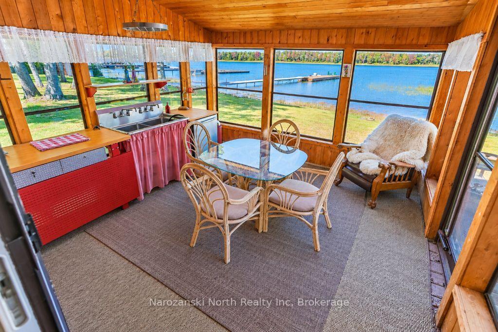 Photo 11 of 344 Perry Ave, Killarney — HOMEH