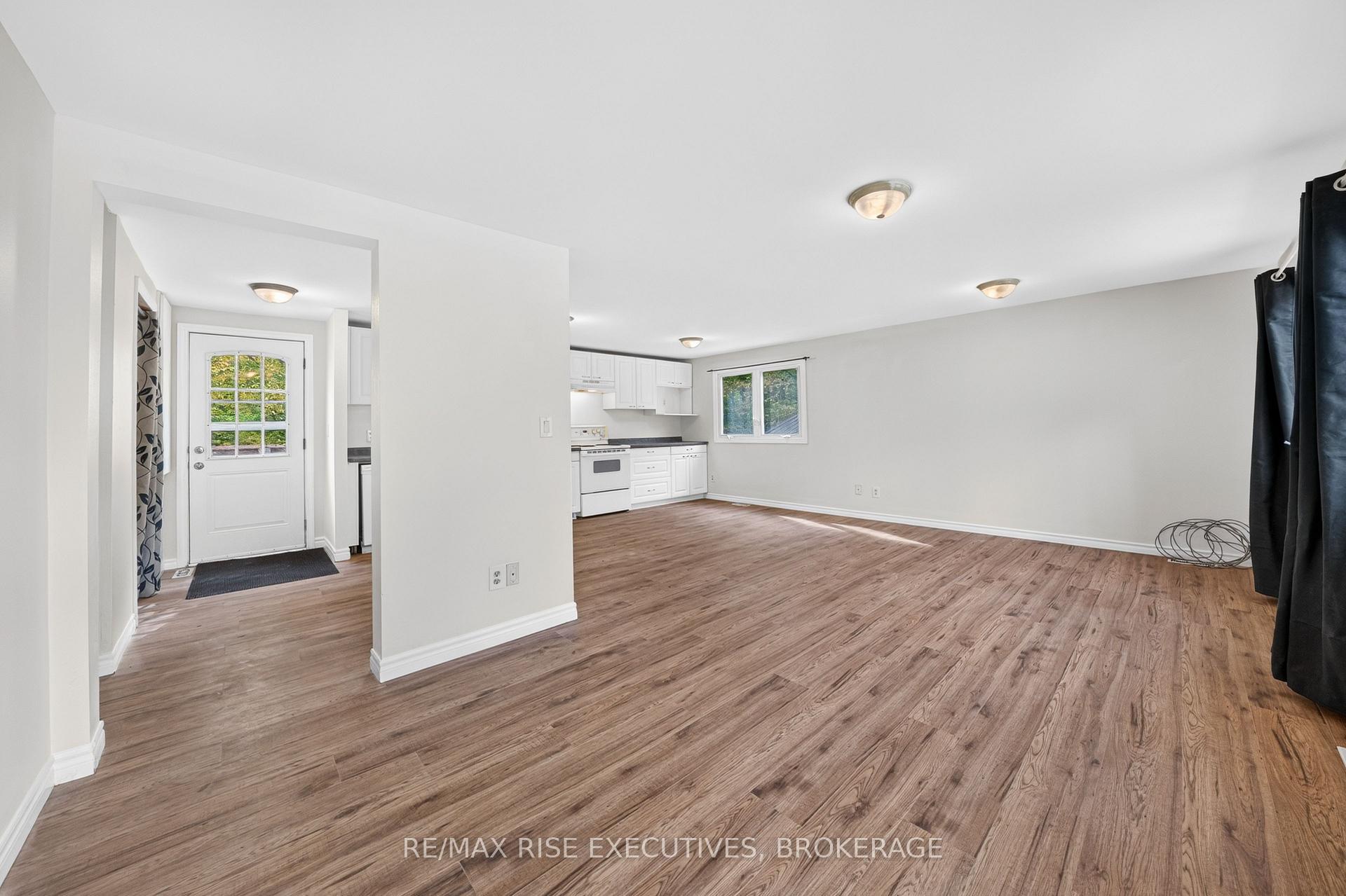 Photo 4 of 2363 Sands Road, Frontenac, Frontenac South — HOMEH