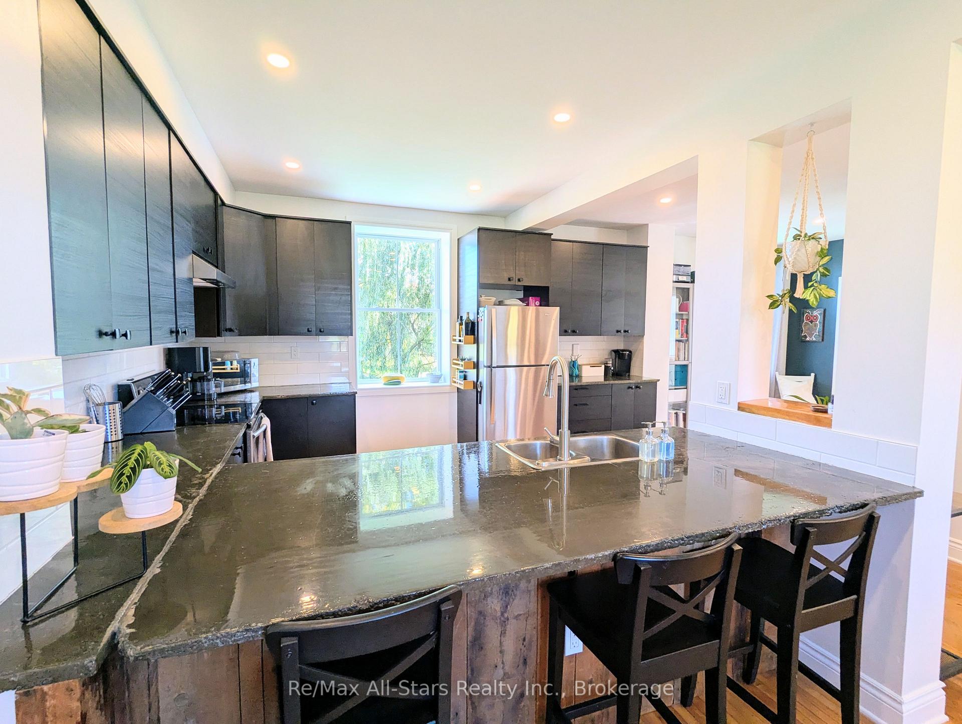 Photo 10 of 857 Perth Road, Beckwith, Beckwith Twp — HOMEH