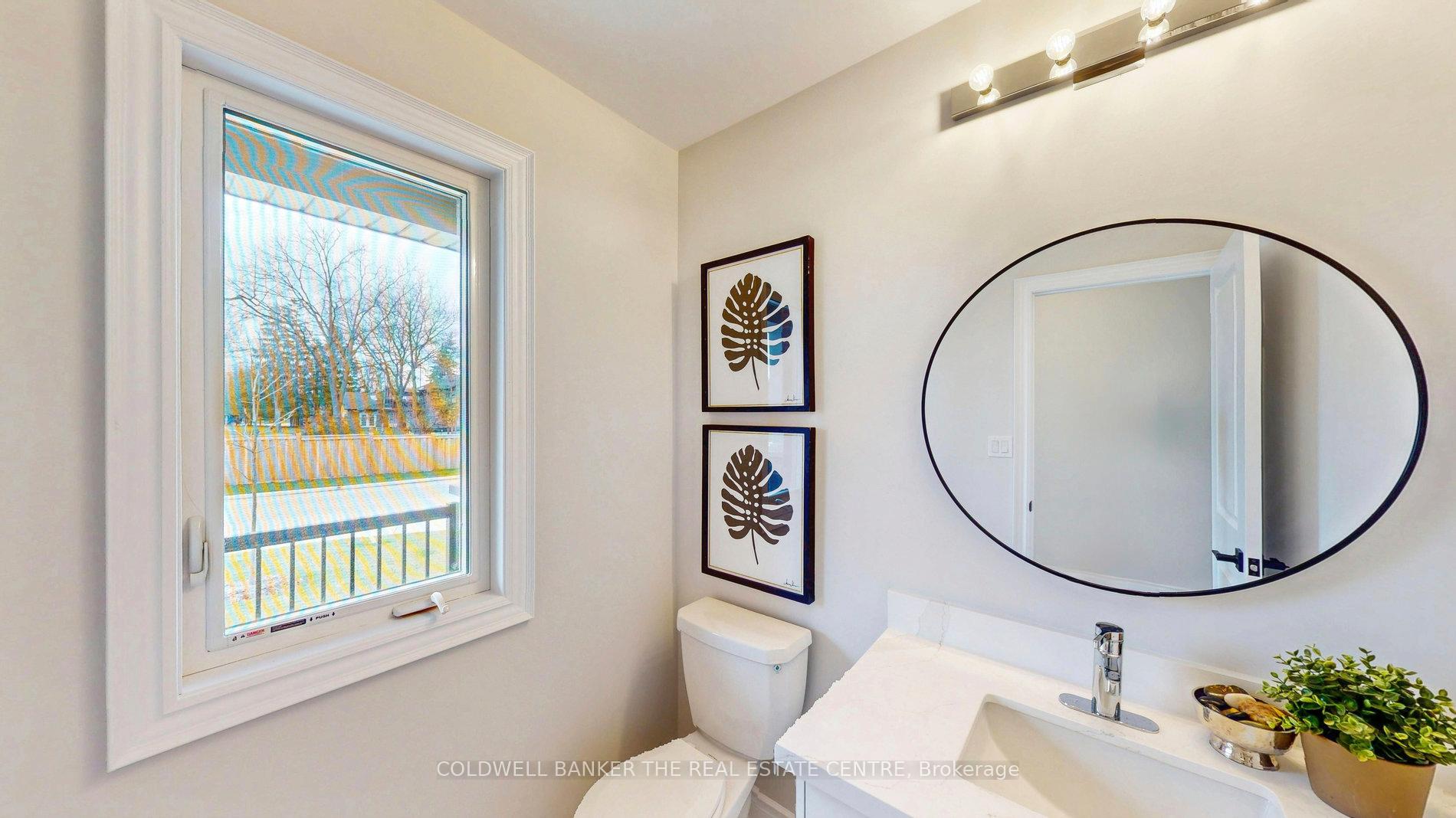 Photo 5 of 11 Hildred Cushing Way, Uxbridge — HOMEH