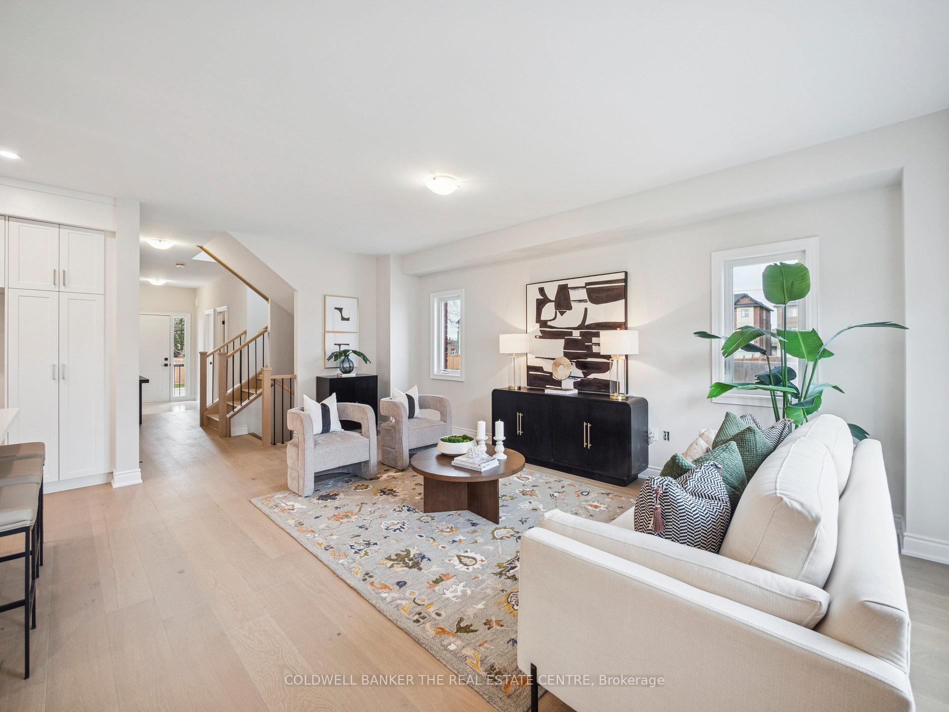 Photo 8 of 11 Hildred Cushing Way, Uxbridge — HOMEH