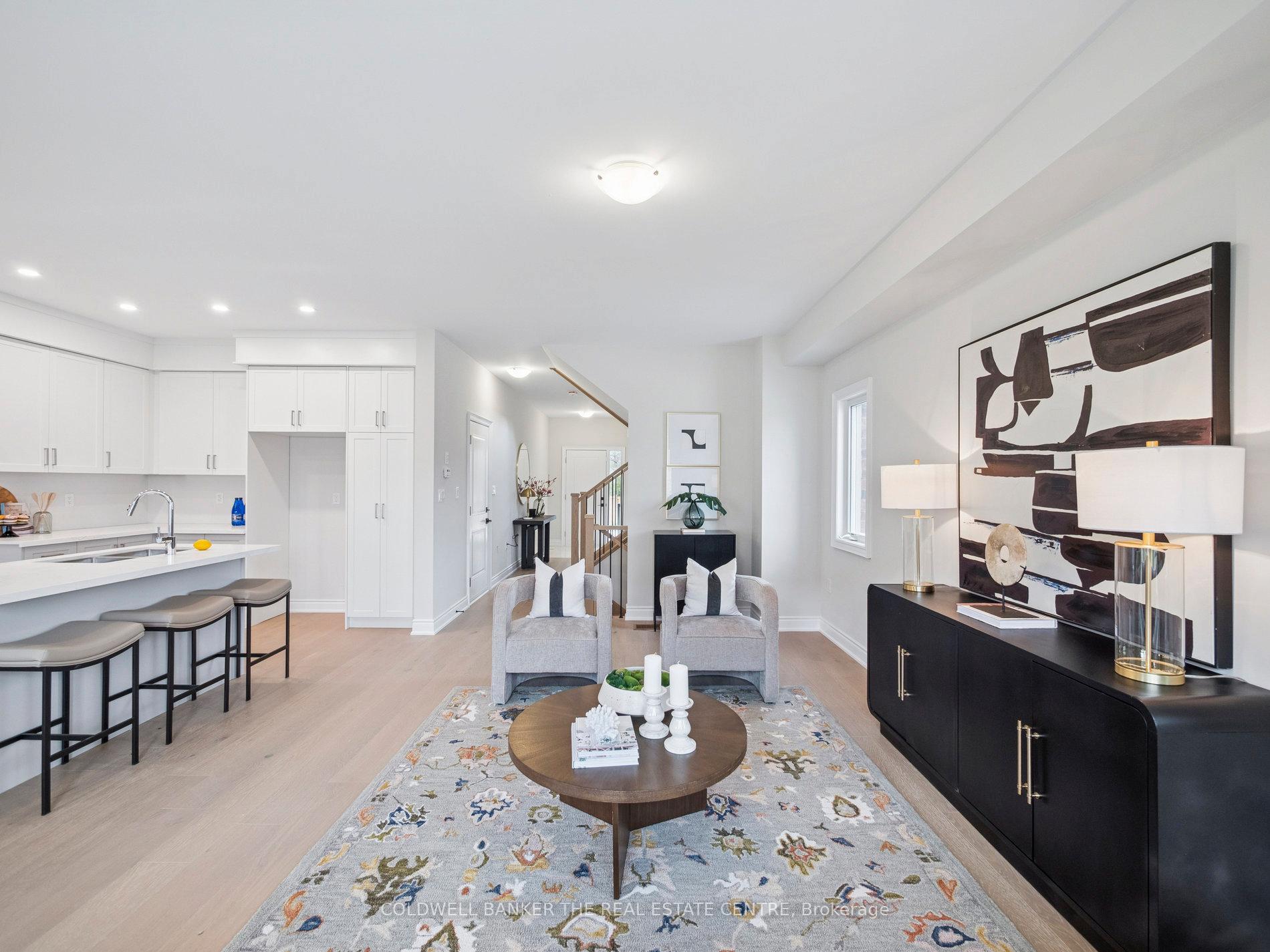 Photo 10 of 11 Hildred Cushing Way, Uxbridge — HOMEH
