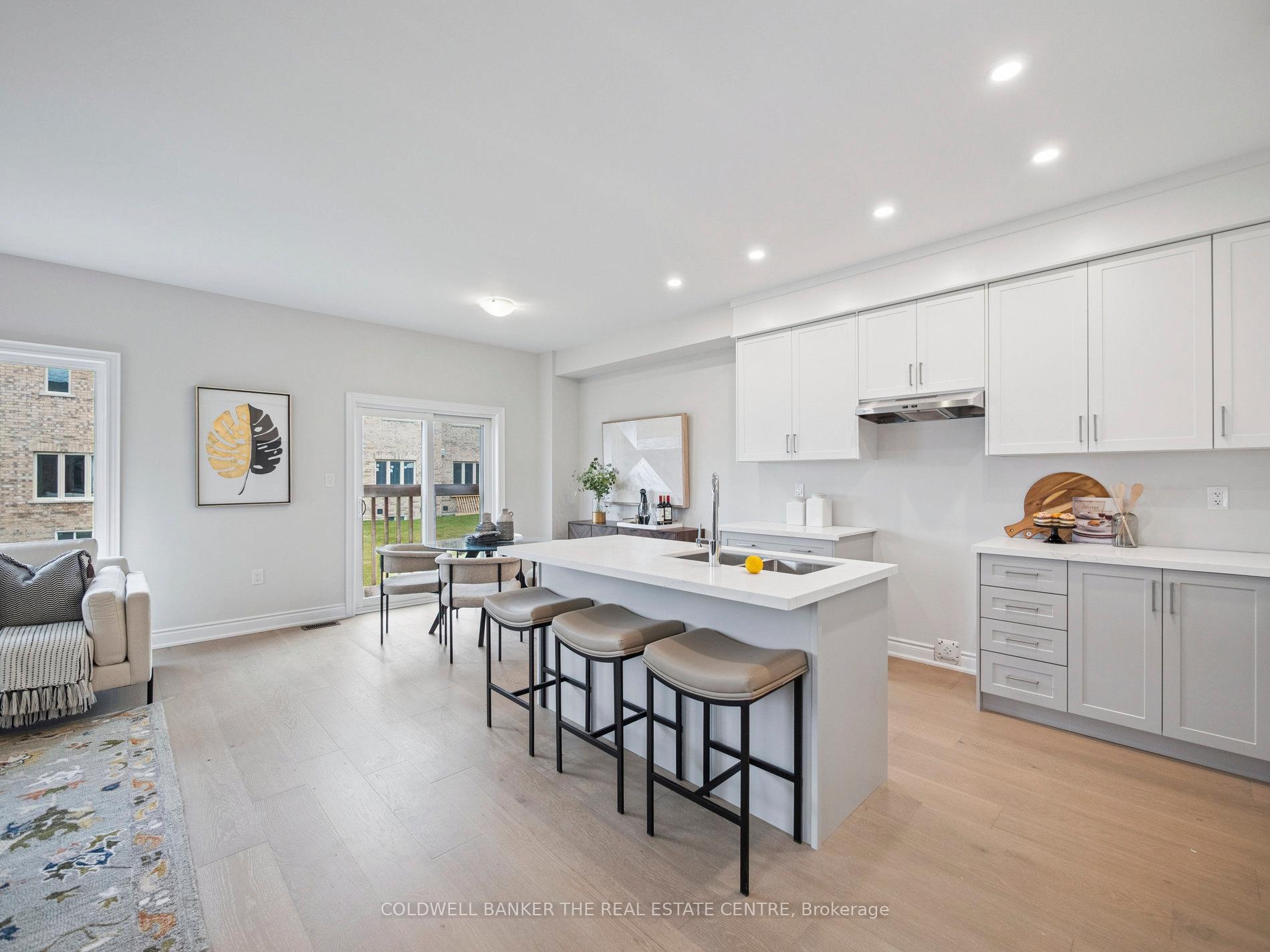 Photo 11 of 11 Hildred Cushing Way, Uxbridge — HOMEH