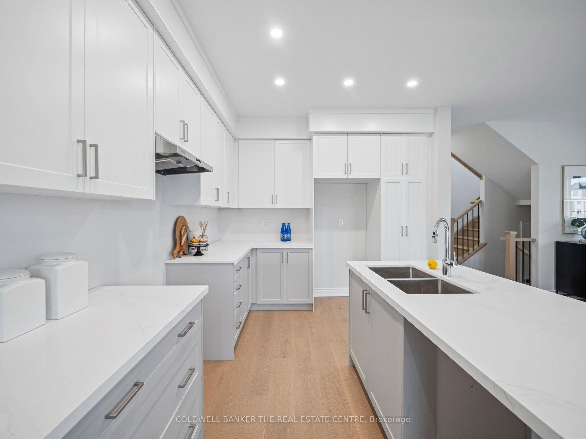 Photo 15 of 11 Hildred Cushing Way, Uxbridge — HOMEH