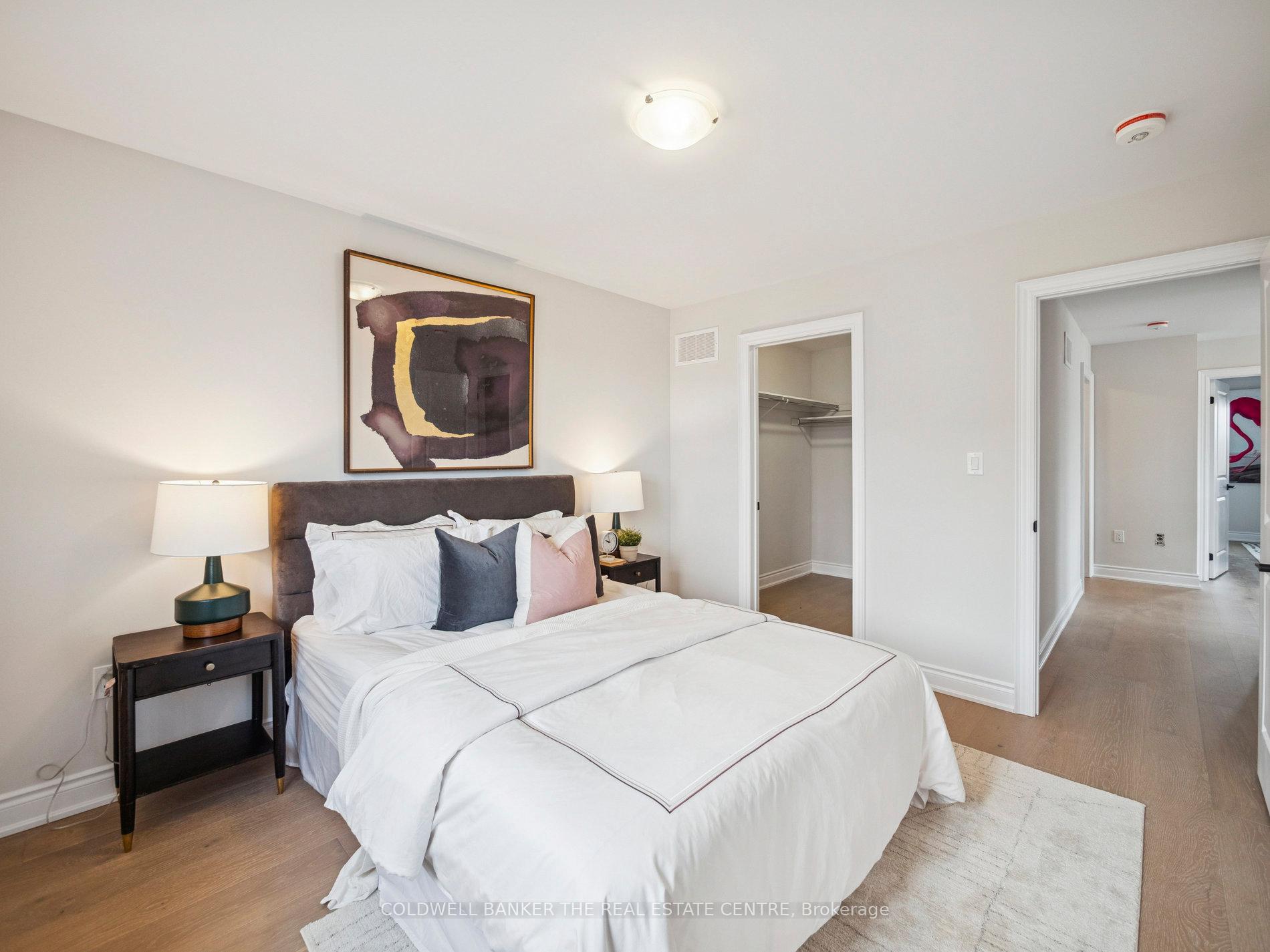 Photo 34 of 11 Hildred Cushing Way, Uxbridge — HOMEH