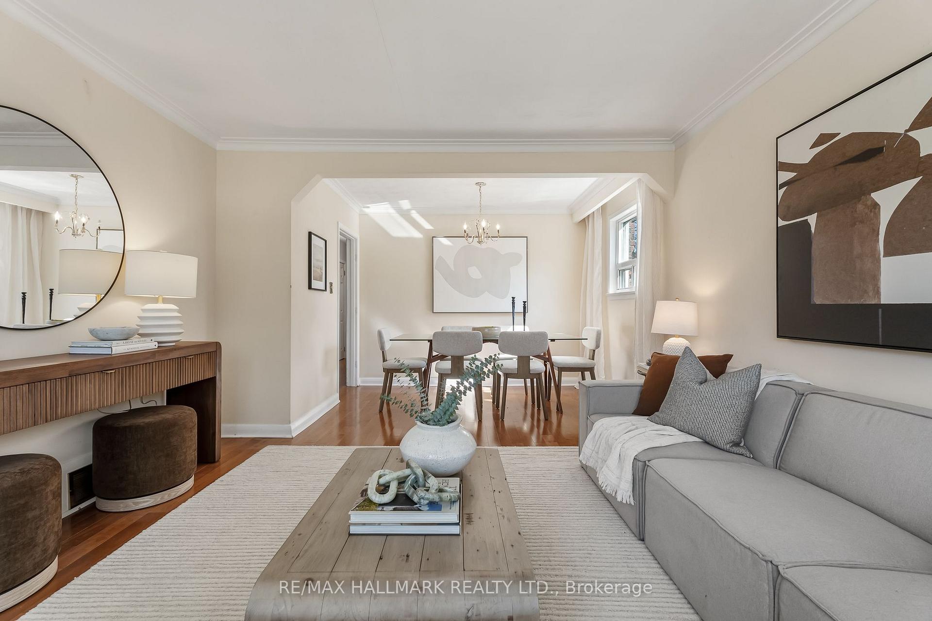Photo 7 of 3 Armada Court, Scarborough, Woburn — HOMEH
