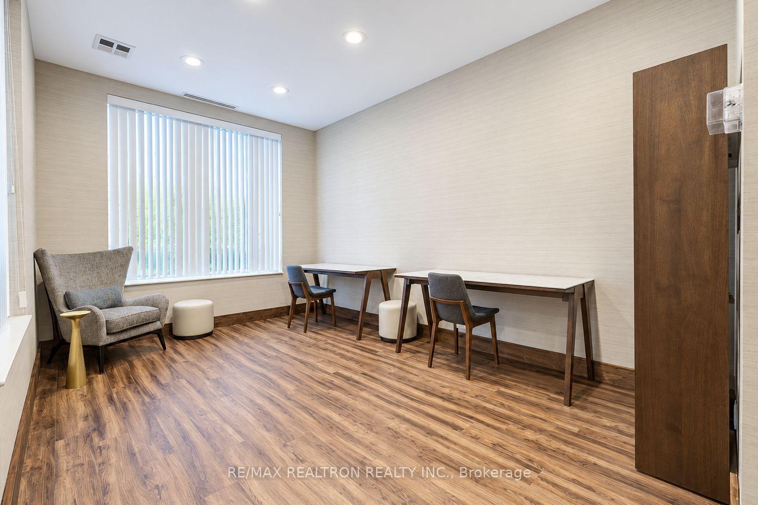 Photo 21 of Unit 511, 256 Doris Avenue, North York, Willowdale East — HOMEH