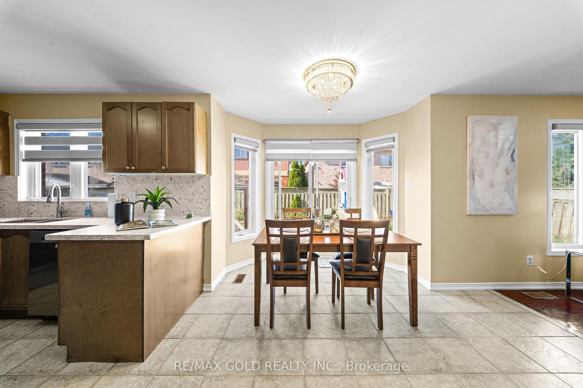 Photo 16 of 4 Australia Drive, Brampton, Sandringham-Wellington — HOMEH