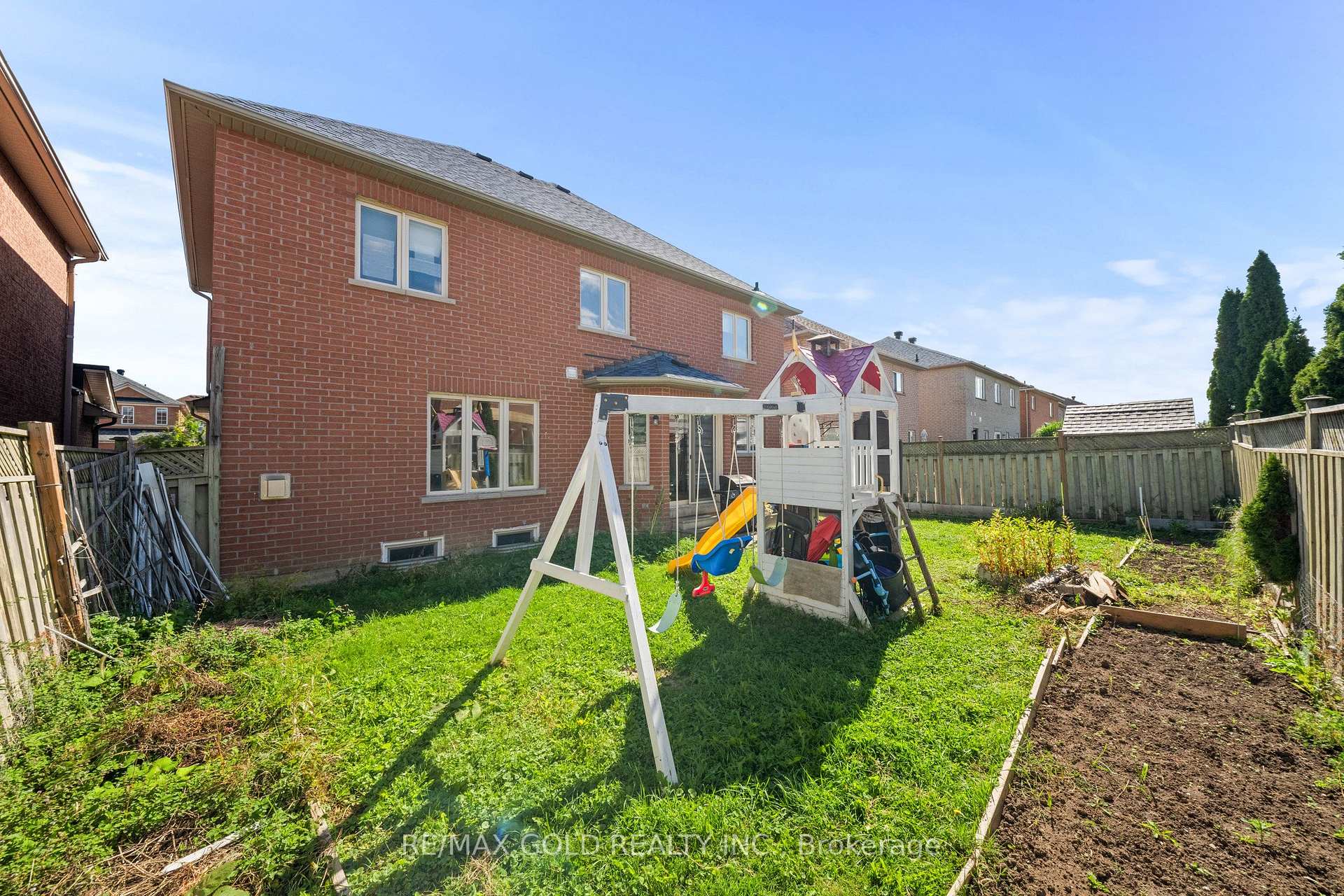 Photo 44 of 4 Australia Drive, Brampton, Sandringham-Wellington — HOMEH