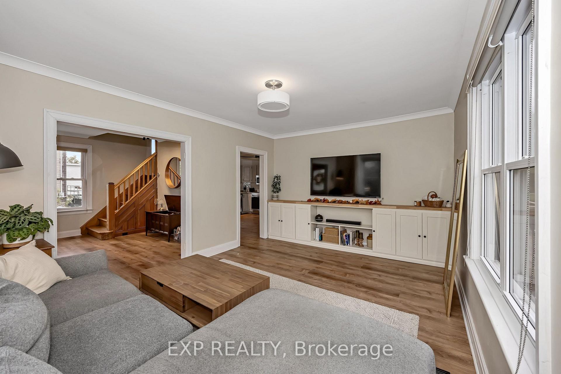 Photo 12 of 11505 Queen Street, North Dundas, North Dundas (Mountain) Twp — HOMEH