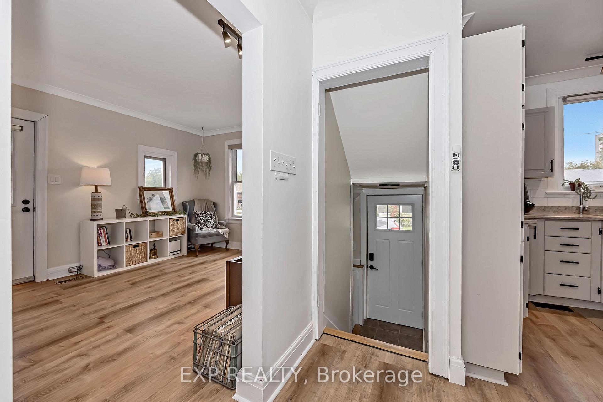Photo 15 of 11505 Queen Street, North Dundas, North Dundas (Mountain) Twp — HOMEH