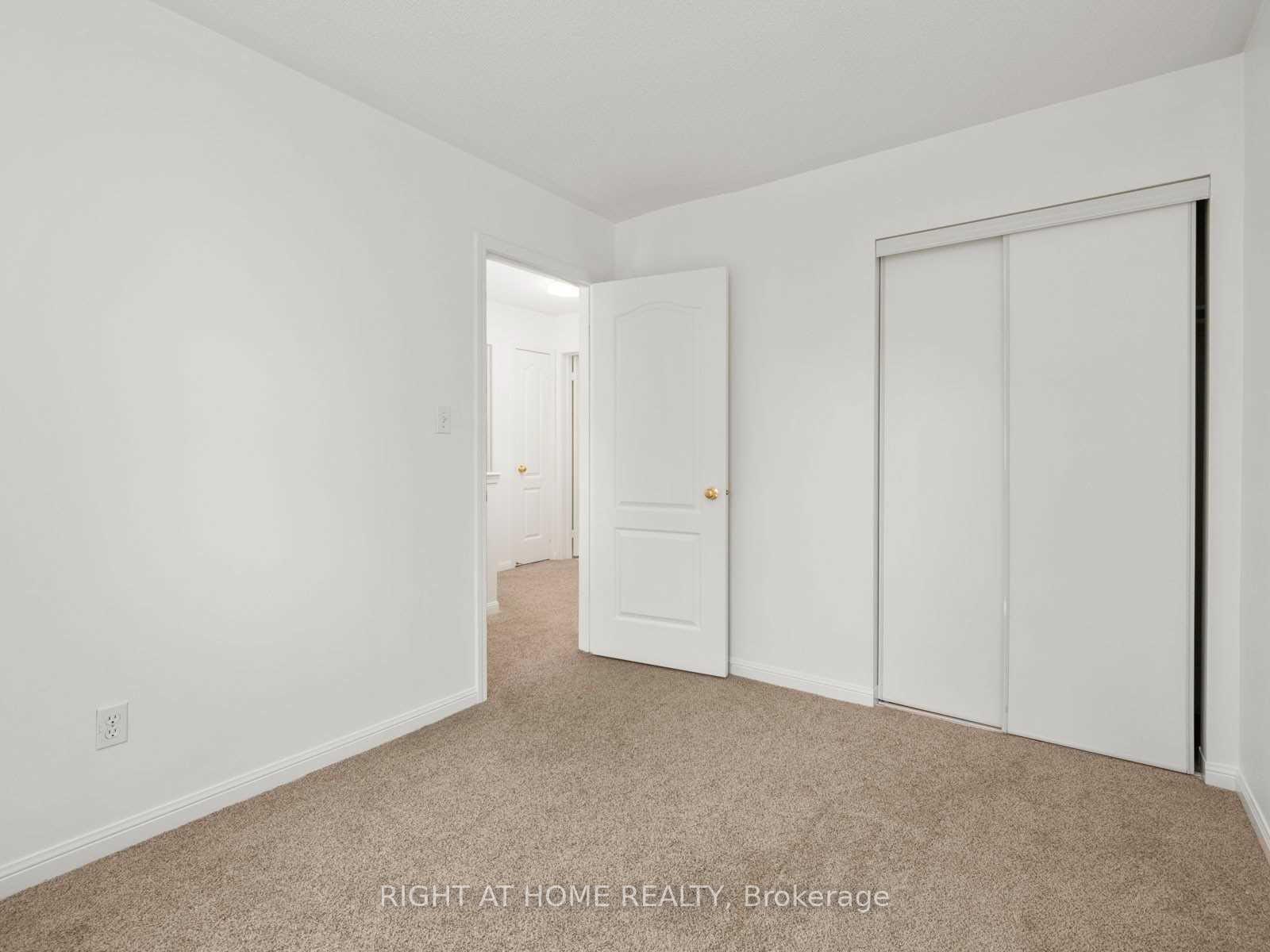 Photo 22 of 5555 Bridgeport Gate, Mississauga, Churchill Meadows — HOMEH