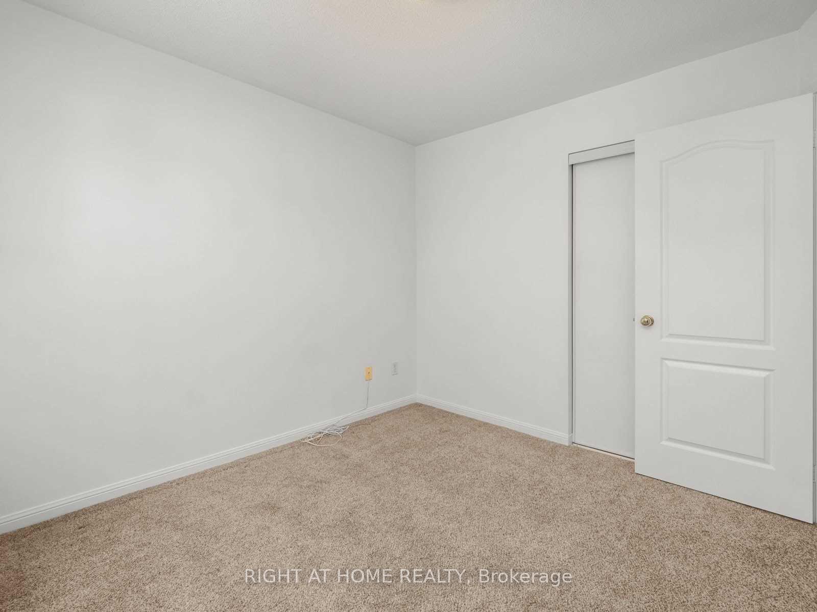 Photo 24 of 5555 Bridgeport Gate, Mississauga, Churchill Meadows — HOMEH