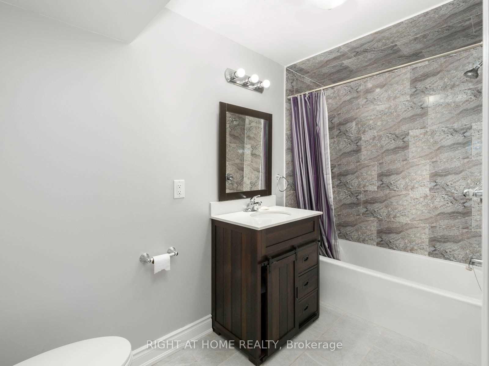 Photo 27 of 5555 Bridgeport Gate, Mississauga, Churchill Meadows — HOMEH