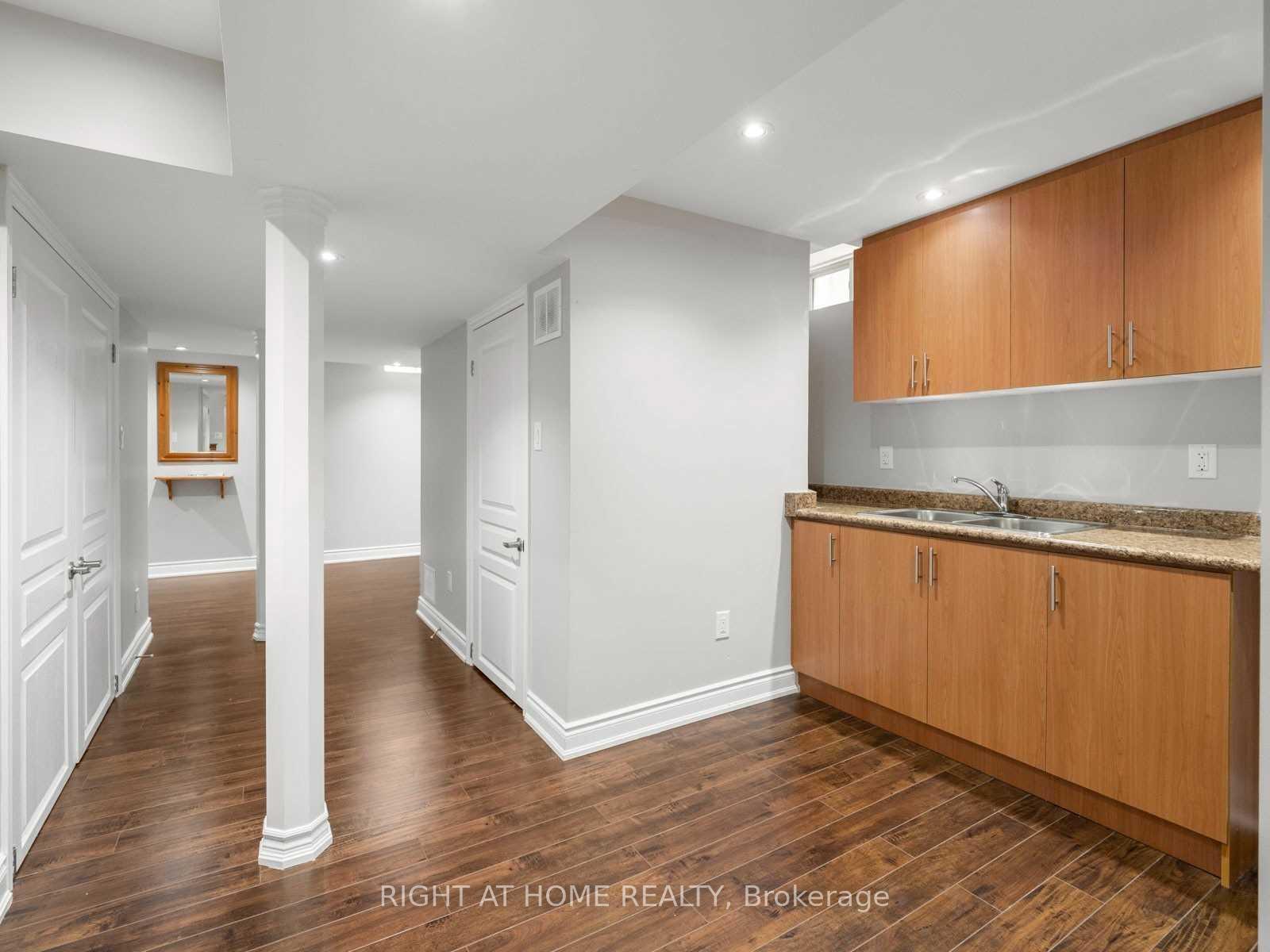 Photo 28 of 5555 Bridgeport Gate, Mississauga, Churchill Meadows — HOMEH