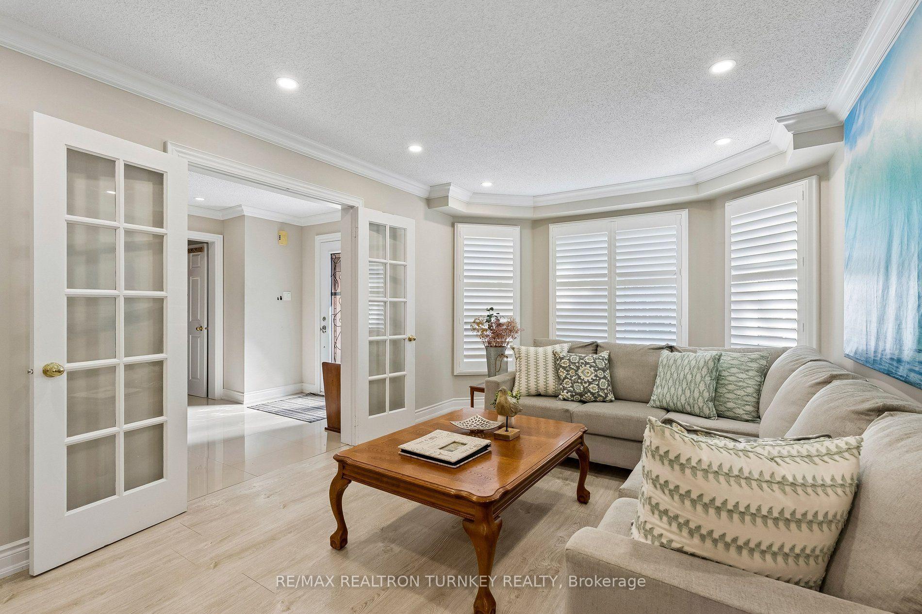 Photo 7 of 263 Chambers Crescent, Newmarket, Armitage — HOMEH