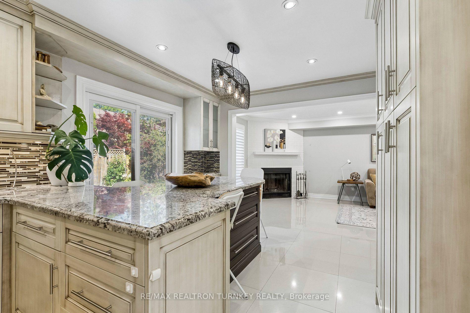 Photo 19 of 263 Chambers Crescent, Newmarket, Armitage — HOMEH