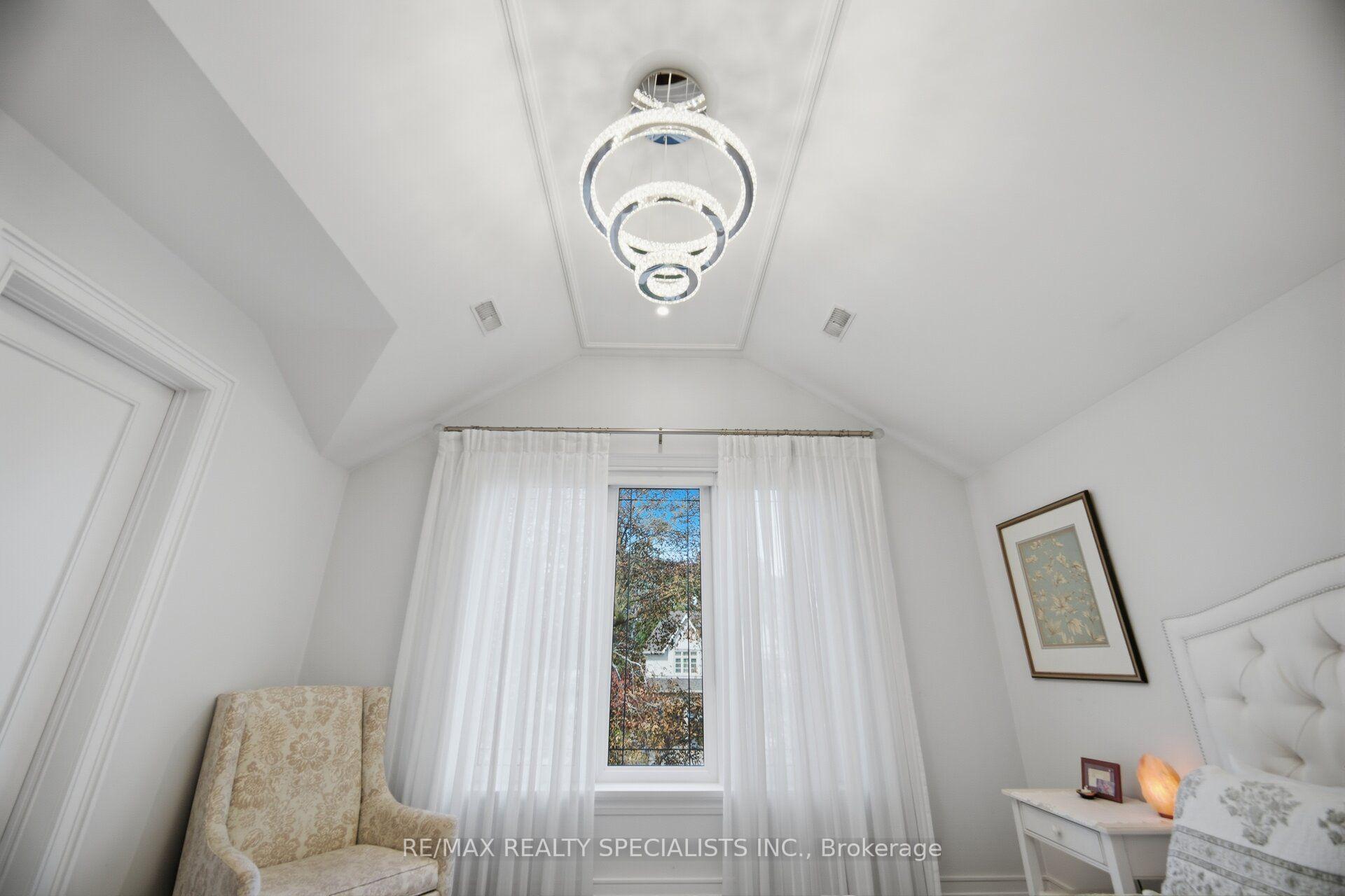 Photo 34 of 154 Burbank Drive, North York, Bayview Village — HOMEH
