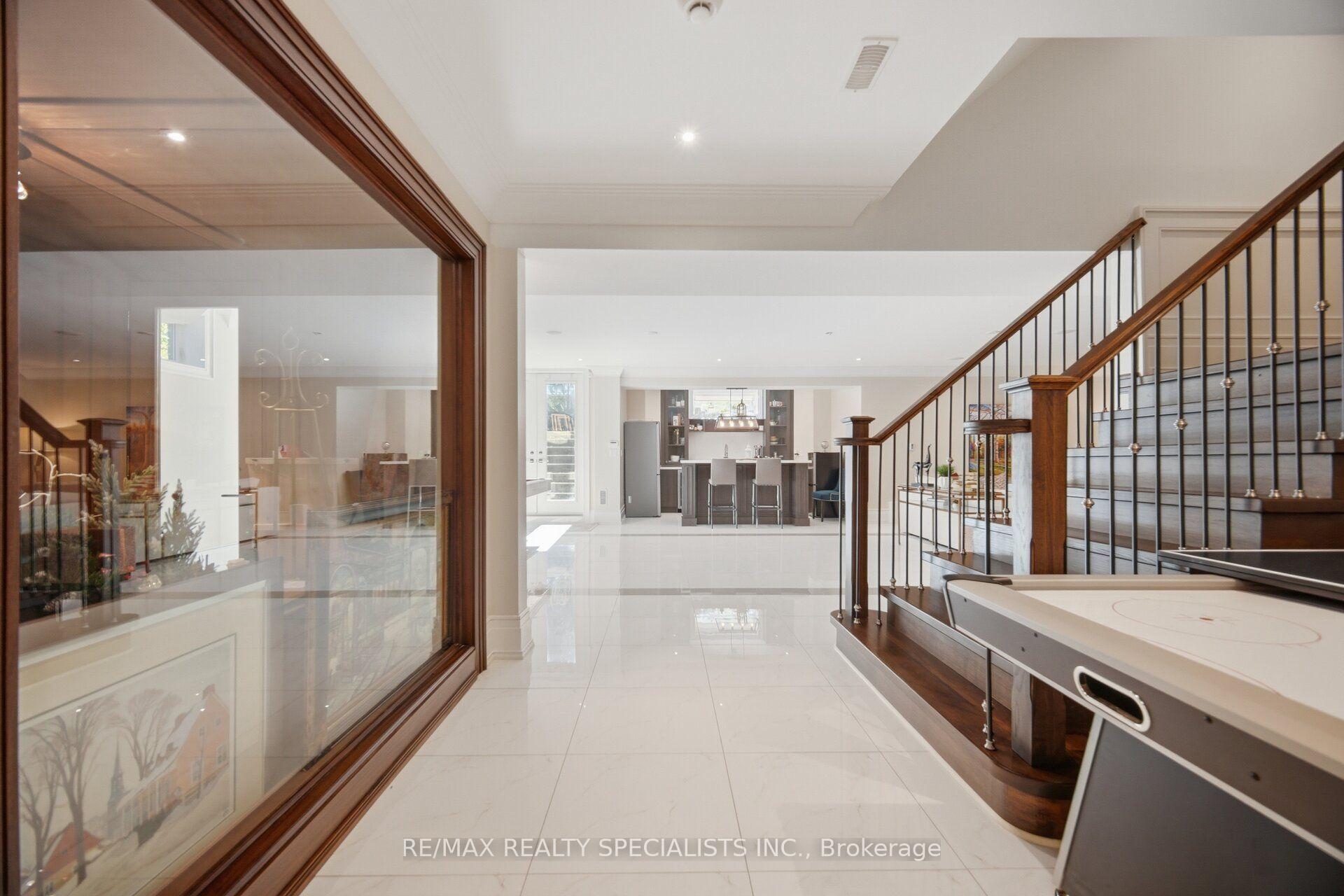 Photo 38 of 154 Burbank Drive, North York, Bayview Village — HOMEH