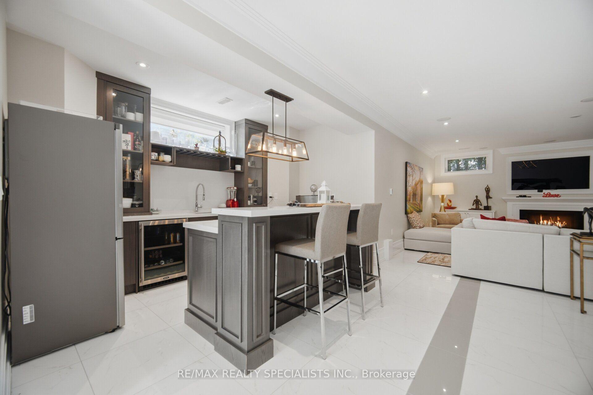 Photo 41 of 154 Burbank Drive, North York, Bayview Village — HOMEH