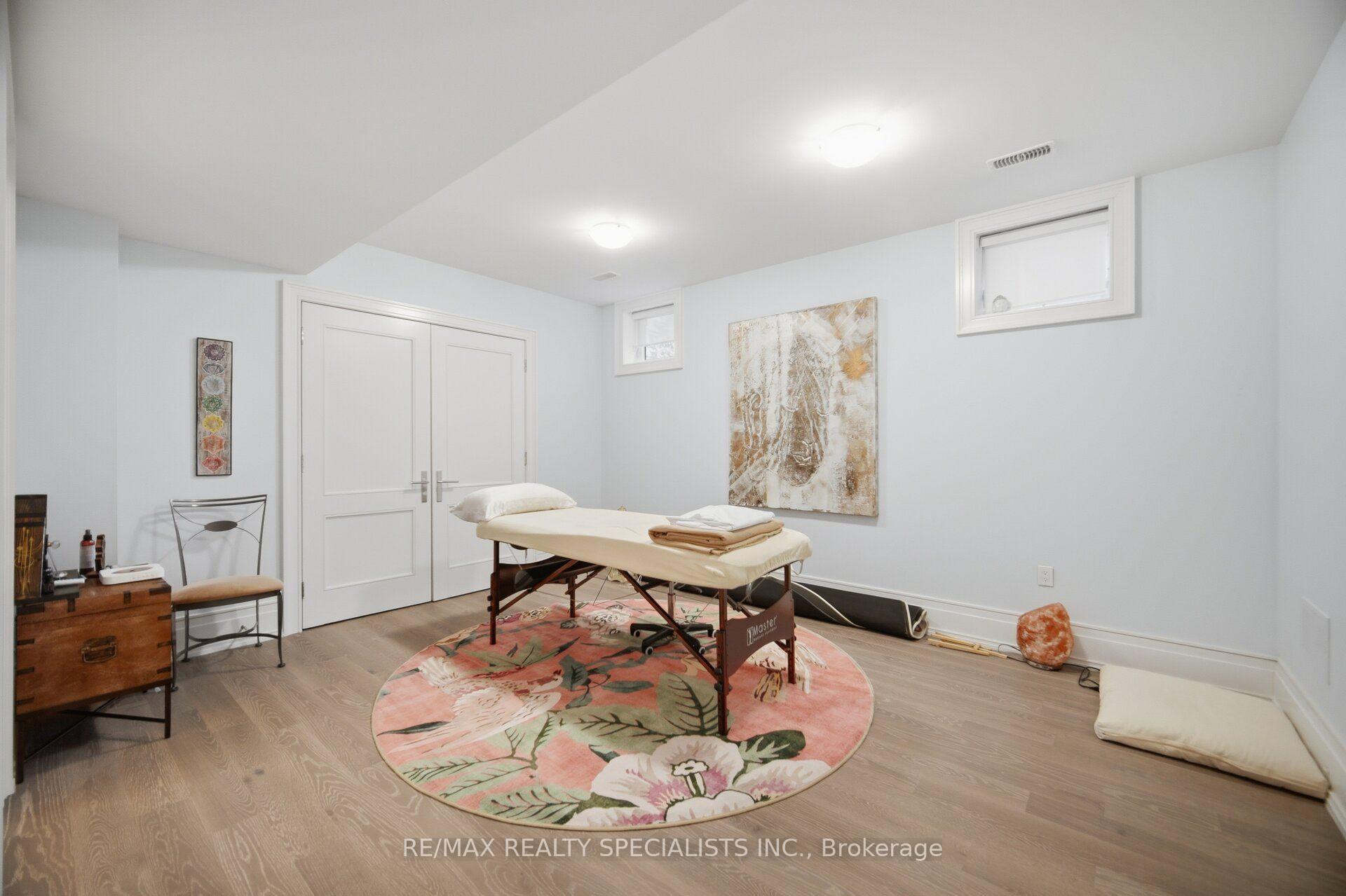 Photo 44 of 154 Burbank Drive, North York, Bayview Village — HOMEH