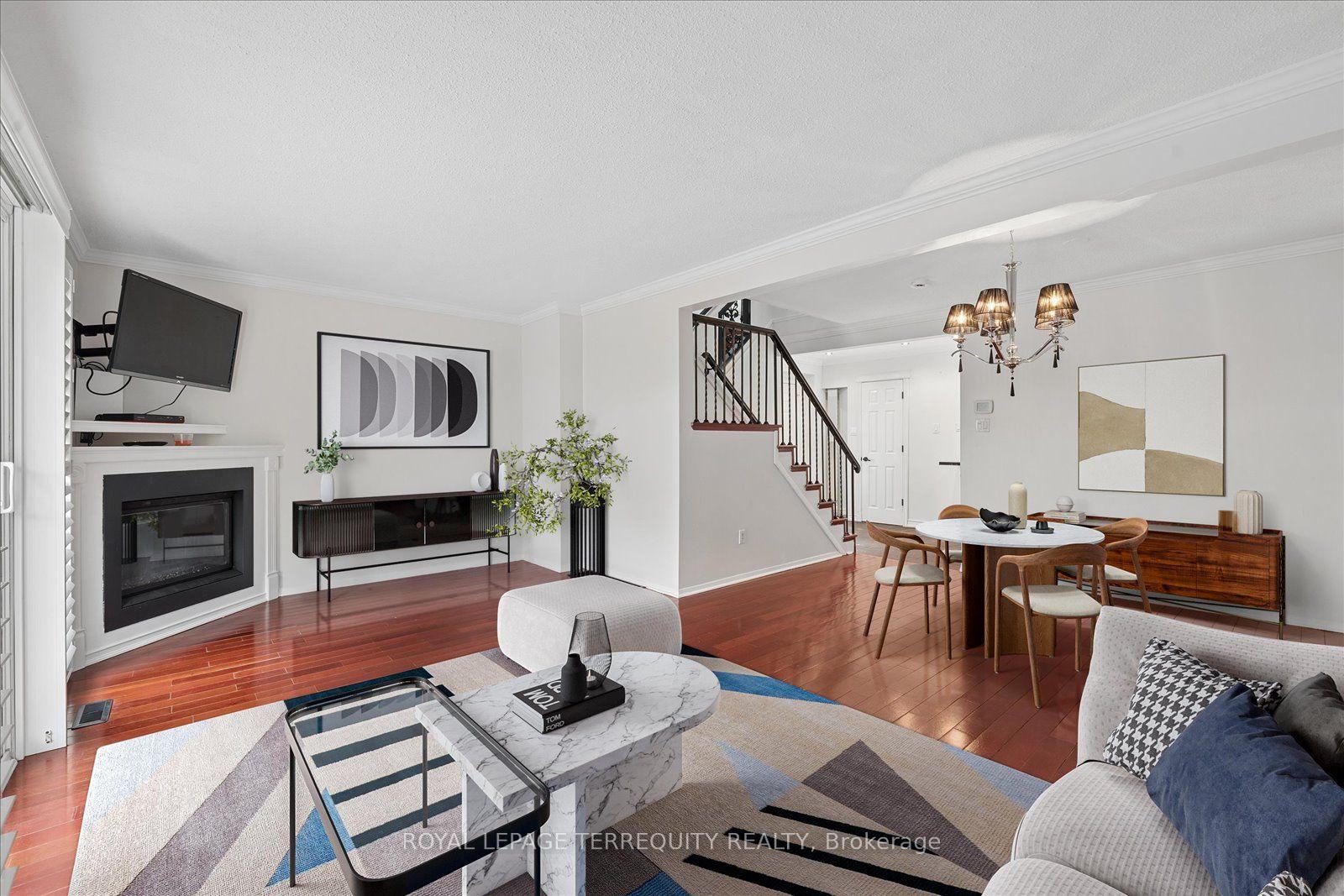 Photo 5 of 1825 Hyde Mill Crescent, Mississauga, Streetsville — HOMEH
