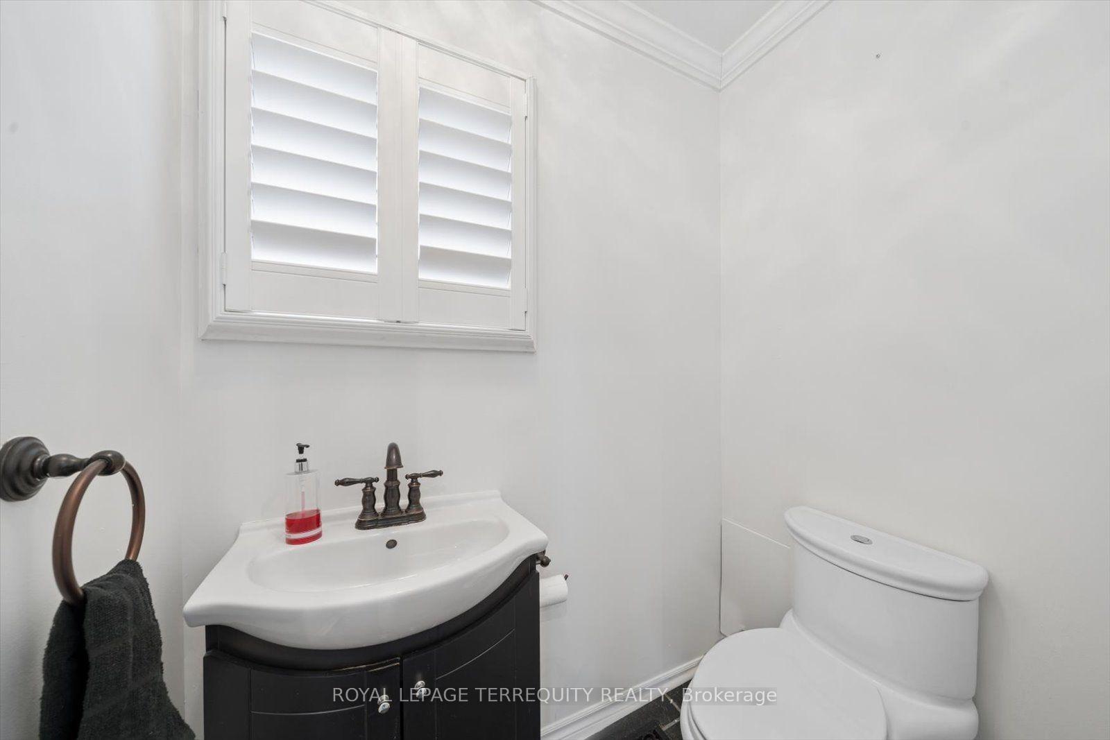 Photo 16 of 1825 Hyde Mill Crescent, Mississauga, Streetsville — HOMEH
