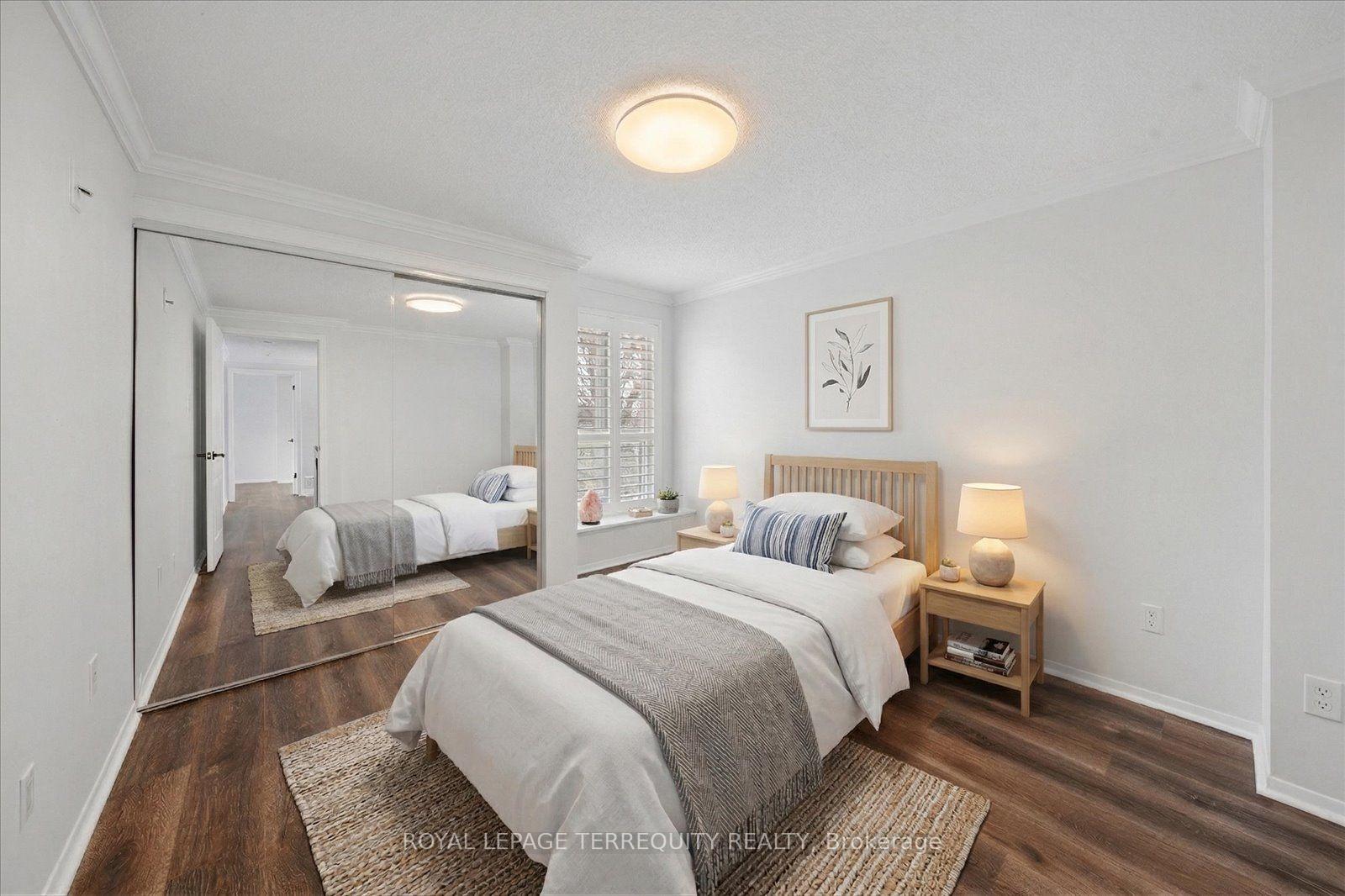 Photo 32 of 1825 Hyde Mill Crescent, Mississauga, Streetsville — HOMEH