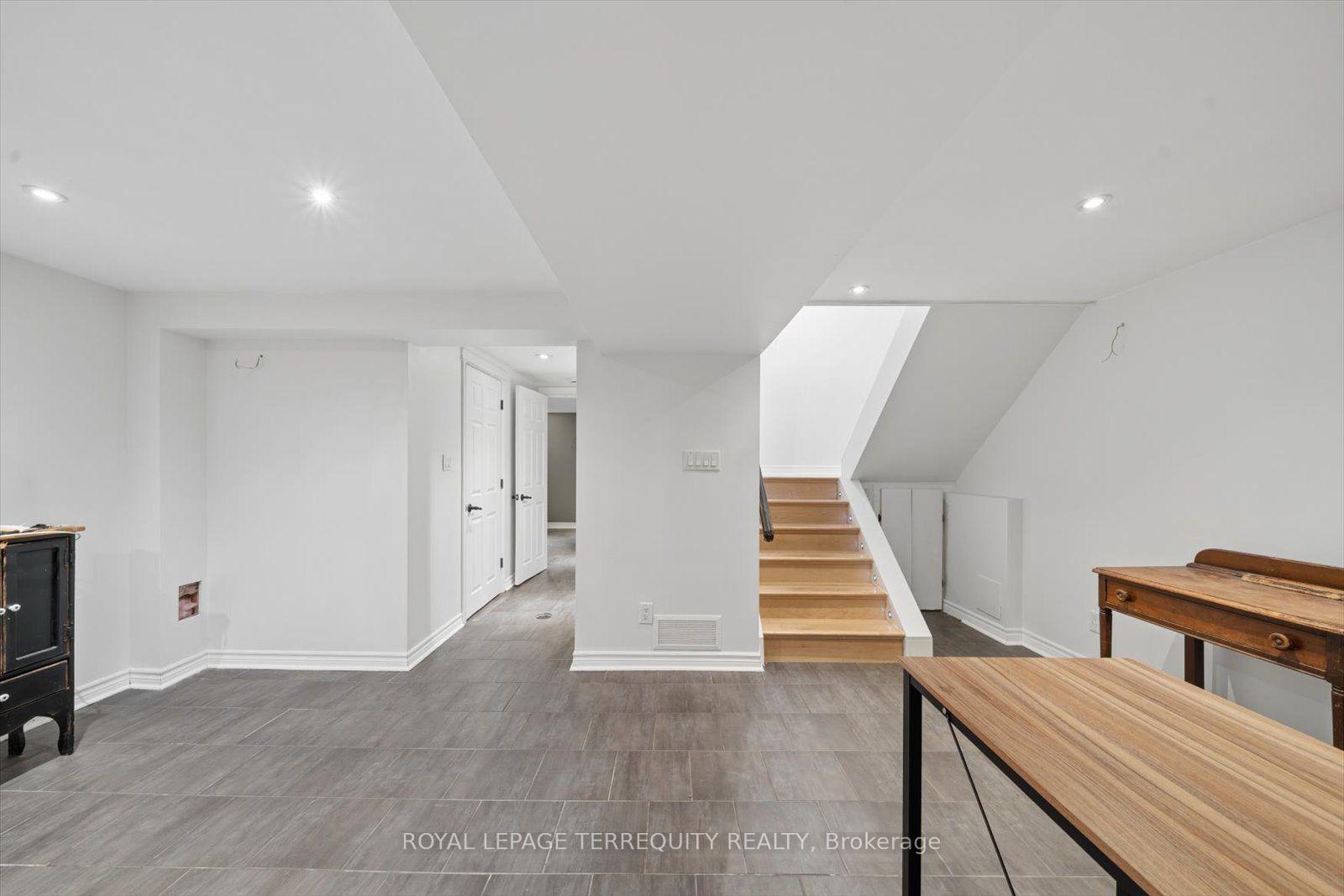 Photo 41 of 1825 Hyde Mill Crescent, Mississauga, Streetsville — HOMEH