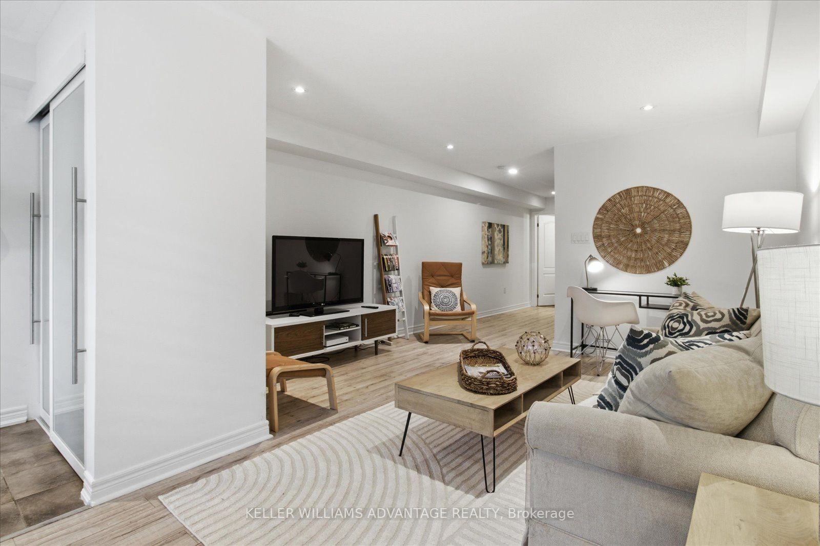 Photo 5 of 78 Woodbine Avenue, Toronto, The Beaches — HOMEH