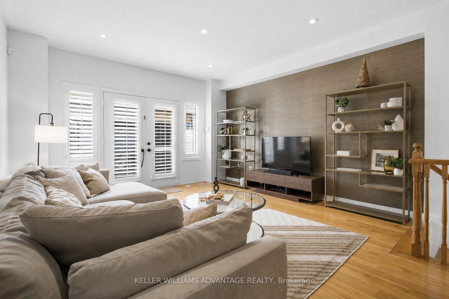 Photo 10 of 78 Woodbine Avenue, Toronto, The Beaches — HOMEH