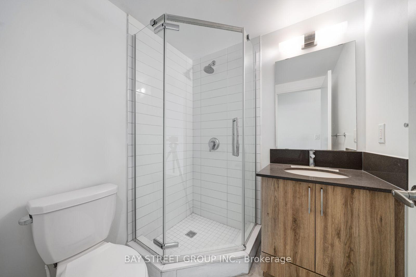 Photo 31 of Unit 1011, 58 Lakeside Terrace, Barrie, Little Lake — HOMEH