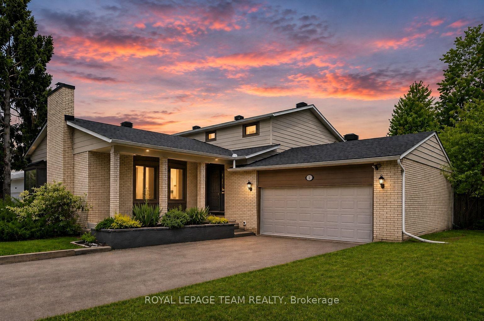 Photo of 61 Amberwood Crescent