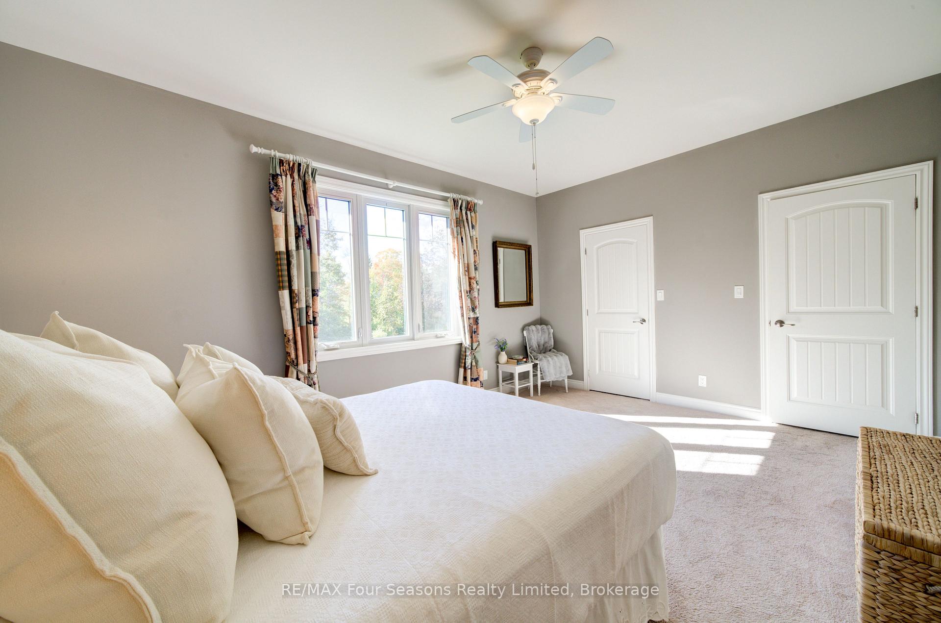 Photo 31 of 212 Pearson Street, Meaford — HOMEH