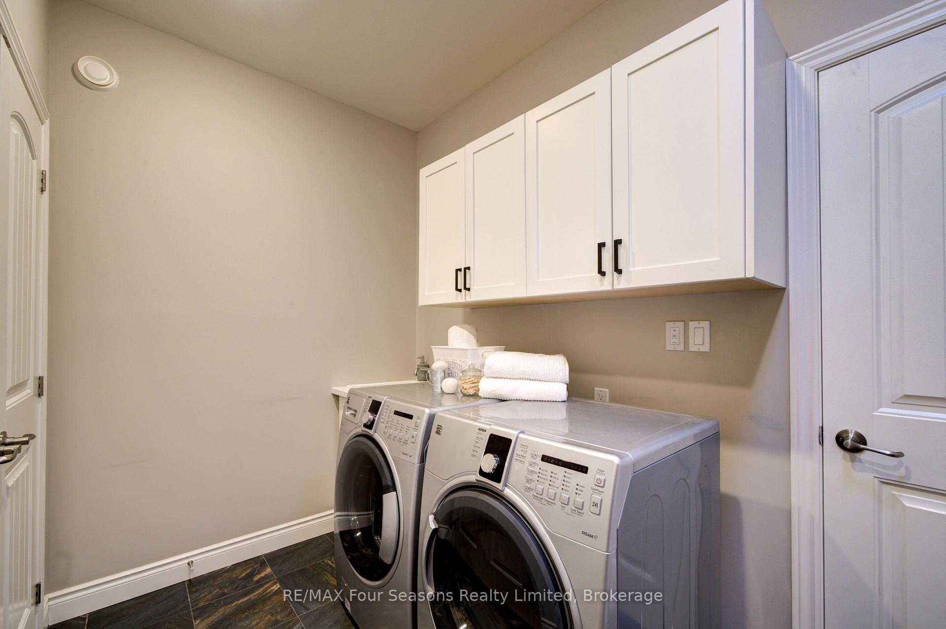 Photo 37 of 212 Pearson Street, Meaford — HOMEH