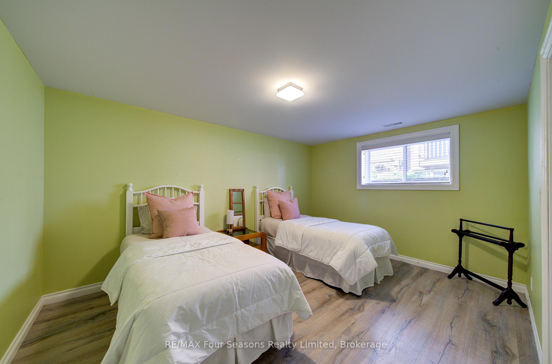 Photo 48 of 212 Pearson Street, Meaford — HOMEH