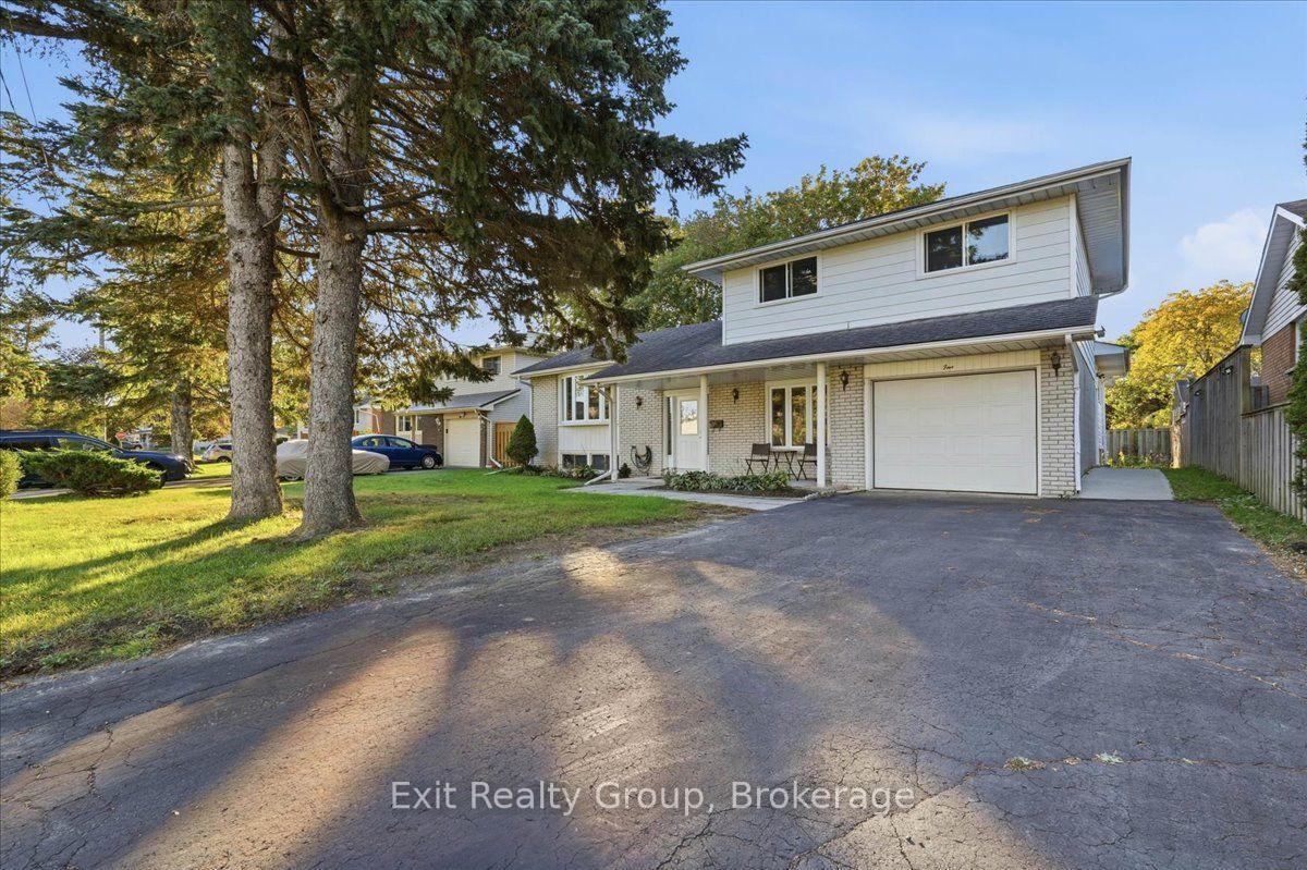Photo 3 of 5 Flint Drive, Belleville, Belleville Ward — HOMEH