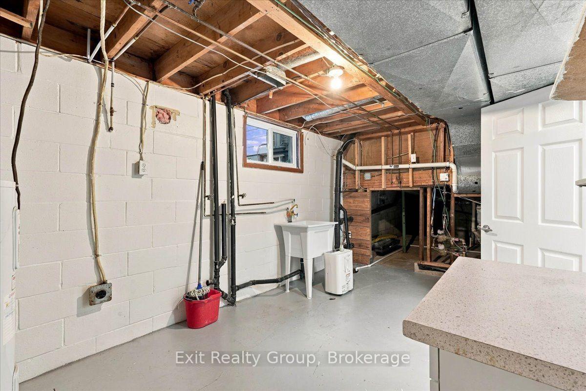 Photo 26 of 5 Flint Drive, Belleville, Belleville Ward — HOMEH