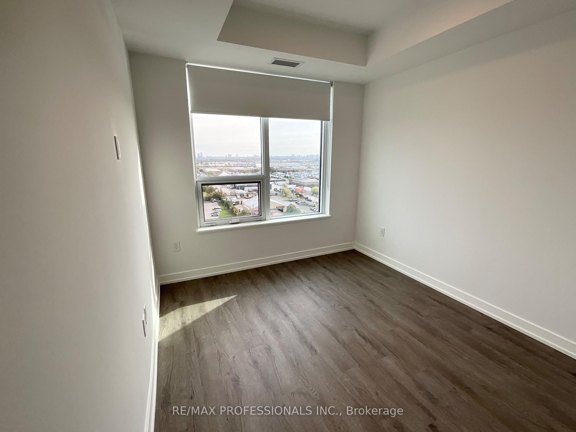 Photo 16 of Unit 1104, 5 Meadowdale Road, Vaughan, Concord — HOMEH