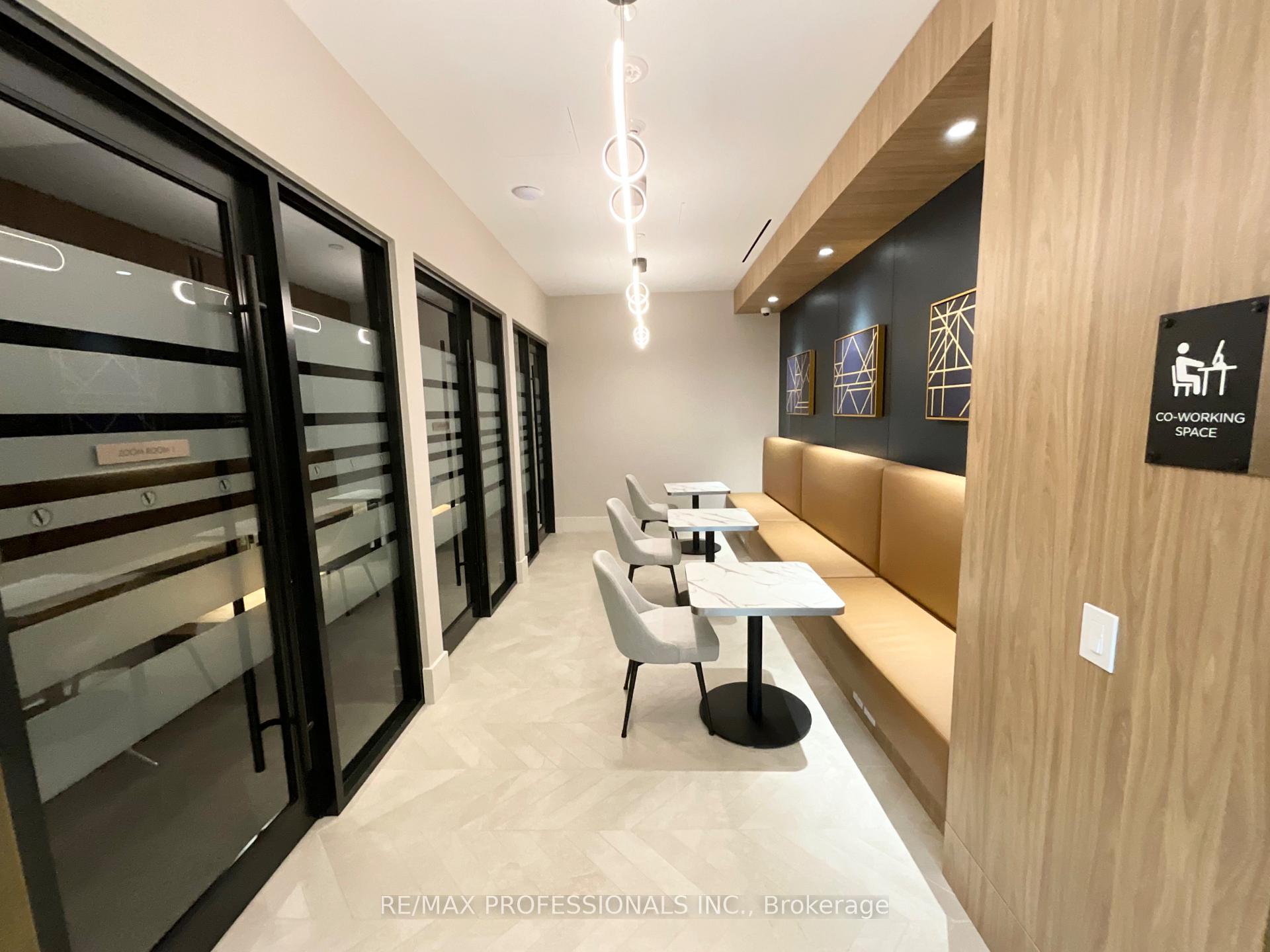 Photo 36 of Unit 1104, 5 Meadowdale Road, Vaughan, Concord — HOMEH