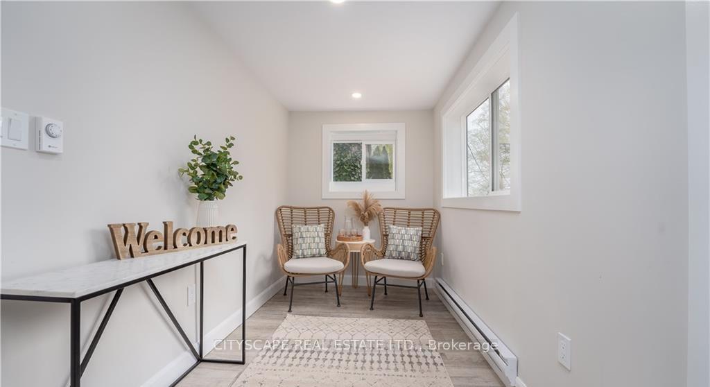 Photo 3 of 14 Mount Elgin Street, Brant, Paris — HOMEH