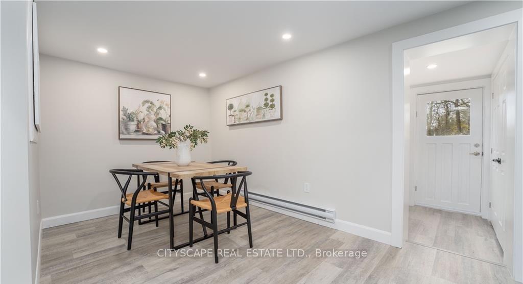 Photo 4 of 14 Mount Elgin Street, Brant, Paris — HOMEH