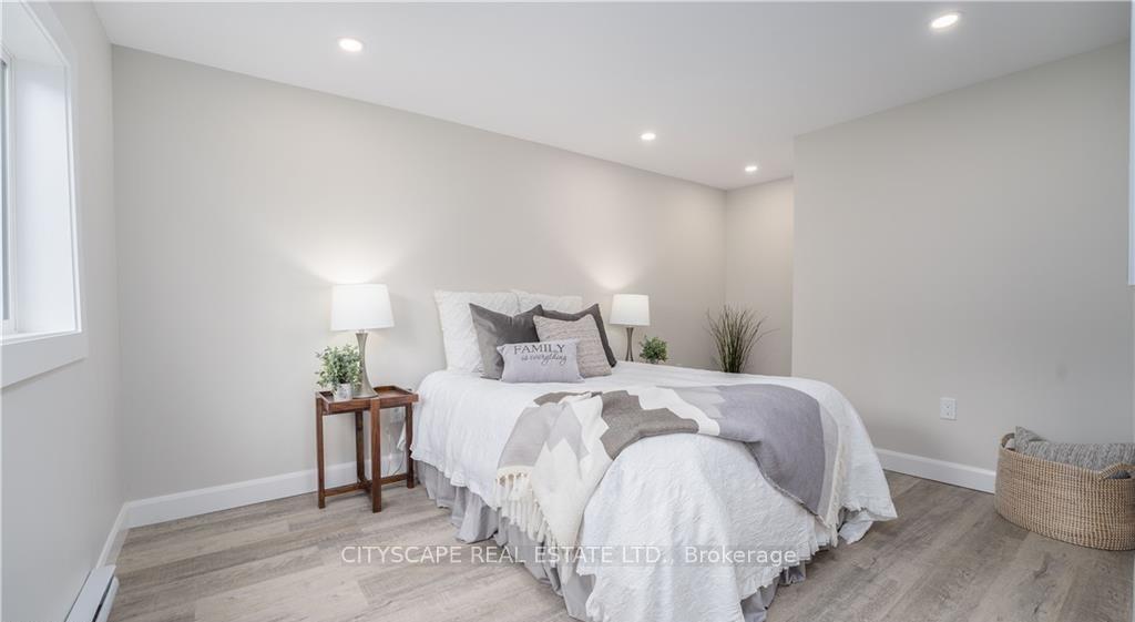Photo 9 of 14 Mount Elgin Street, Brant, Paris — HOMEH