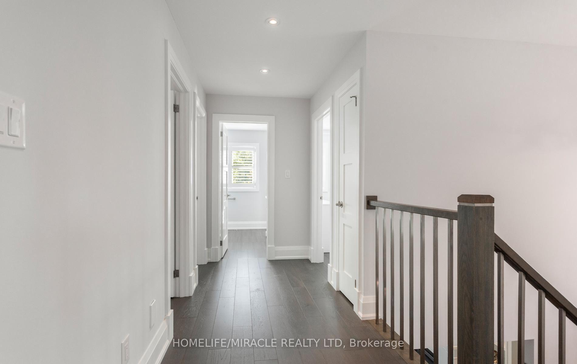 Photo 17 of 3330 Raspberry Bush Trail, Oakville, Bronte — HOMEH