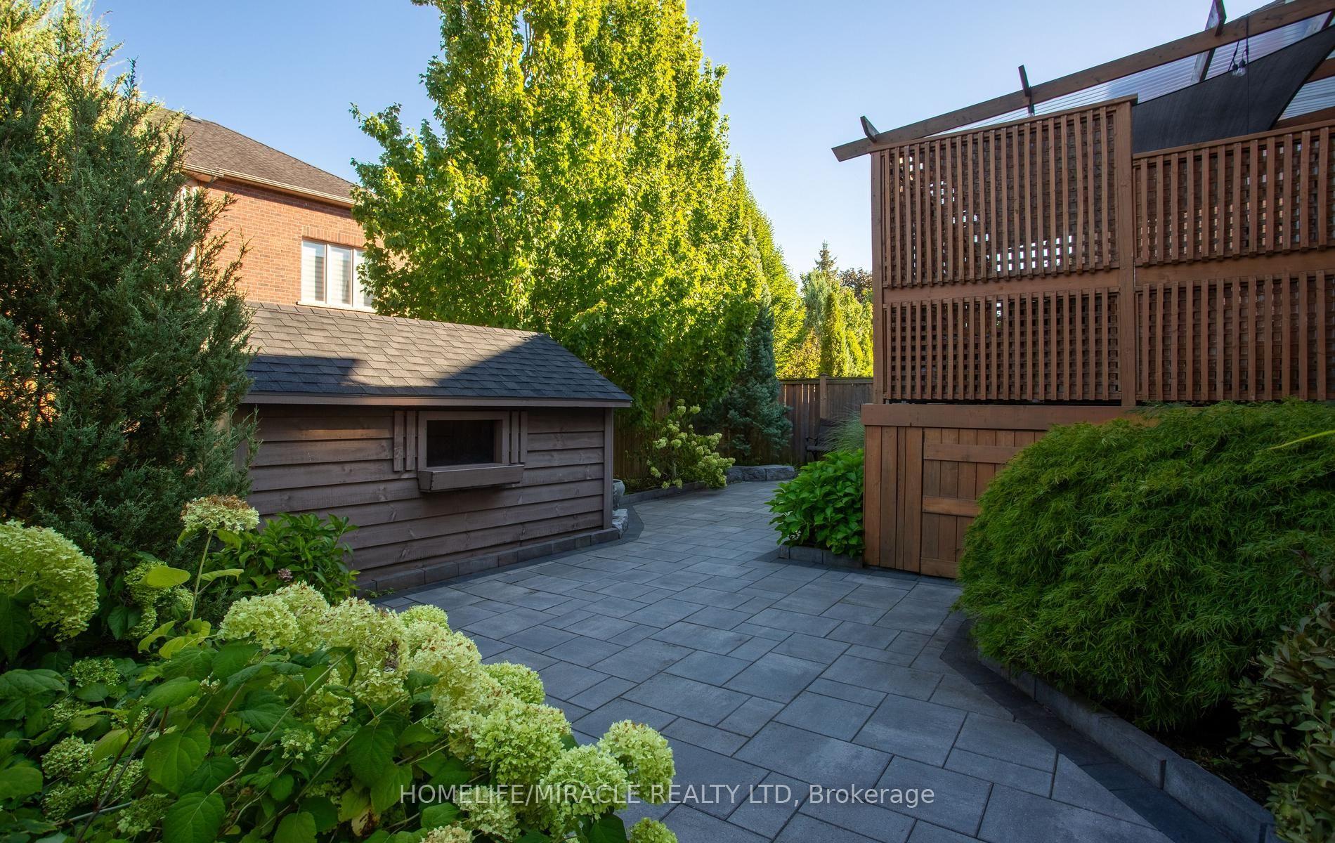 Photo 26 of 3330 Raspberry Bush Trail, Oakville, Bronte — HOMEH